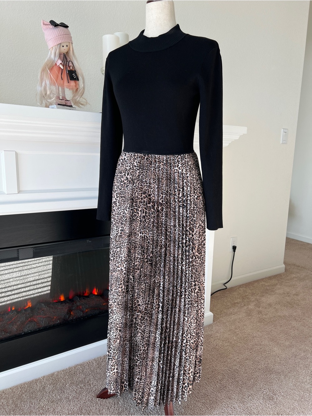 Elie Tahari Black Top with Brown Leopard Pleated Maxi Skirt
